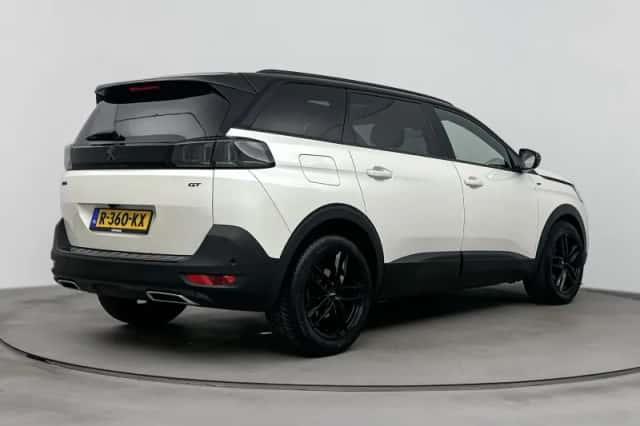 Peugeot 5008 (2022) thumbnail 5