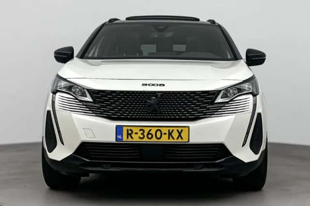 Peugeot 5008 (2022) thumbnail 8