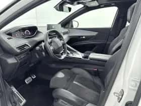 Peugeot 5008 (2022) thumbnail 10