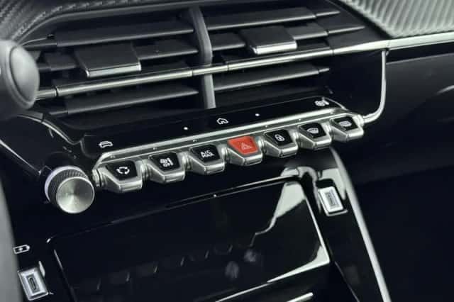 Peugeot e-2008 (2025) thumbnail 24