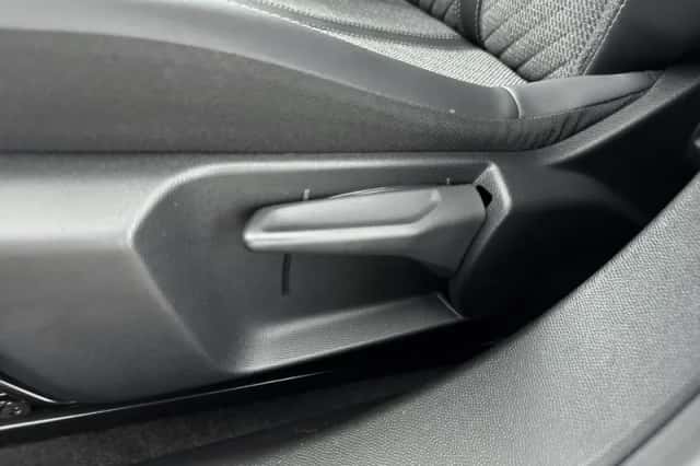 Peugeot e-2008 (2025) thumbnail 29