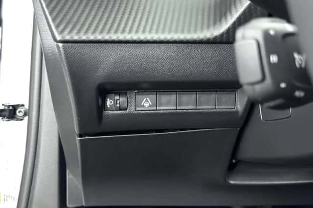 Peugeot e-2008 (2025) thumbnail 31