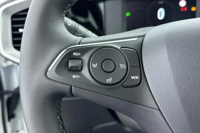 Opel Mokka (2023) thumbnail 17