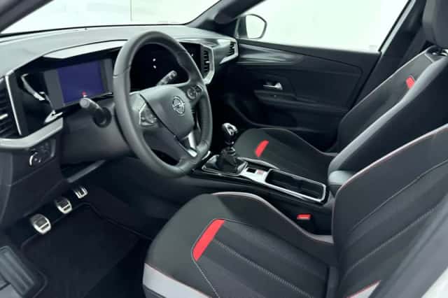 Opel Mokka (2023) thumbnail 24