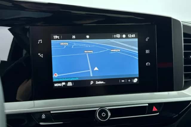 Opel Mokka (2023) thumbnail 28