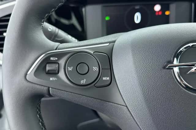 Opel Mokka (2023) thumbnail 31