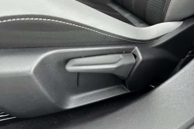 Opel Mokka (2023) thumbnail 44