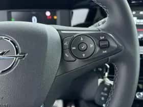 Opel Mokka (2023) thumbnail 31