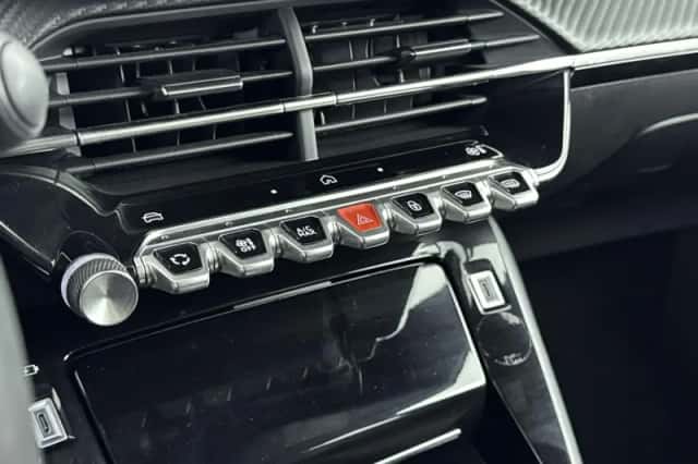 Peugeot e-2008 (2025) thumbnail 23