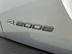 Peugeot e-2008 (2025) thumbnail 25