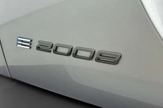 Peugeot e-2008 (2025) thumbnail 26