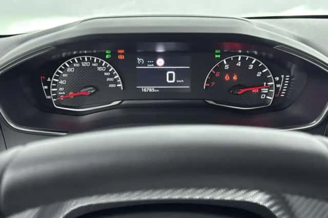 Peugeot 208 (2025) thumbnail 17