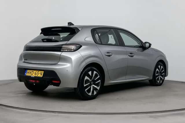 Peugeot 208 (2025) thumbnail 5