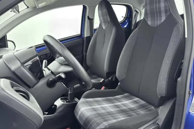 Peugeot 108 (2020) thumbnail 9