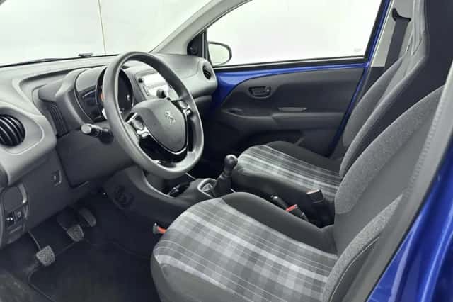Peugeot 108 (2020) thumbnail 10