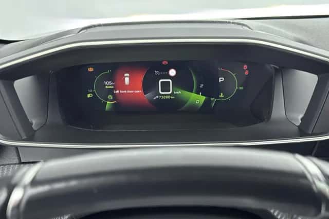 Peugeot 208 (2021) thumbnail 17