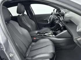 Peugeot 208 (2021) thumbnail 32