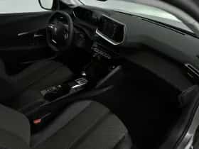 Peugeot e-208 (2024) thumbnail 13