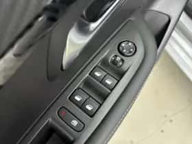 Peugeot e-208 (2024) thumbnail 16