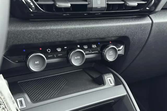 Citroën ë-C4 (2024) thumbnail 22