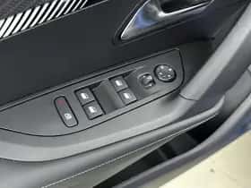 Peugeot e-2008 (2024) thumbnail 15