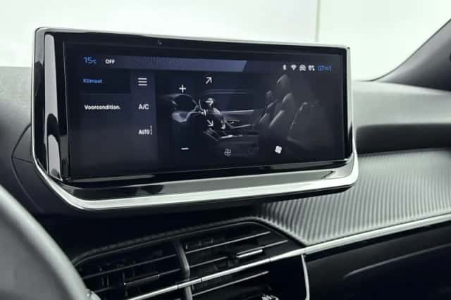 Peugeot e-2008 (2024) thumbnail 22