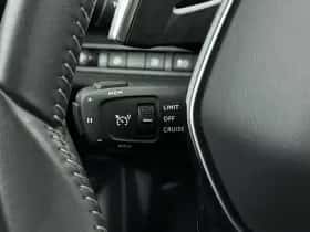 Peugeot 3008 (2024) thumbnail 18