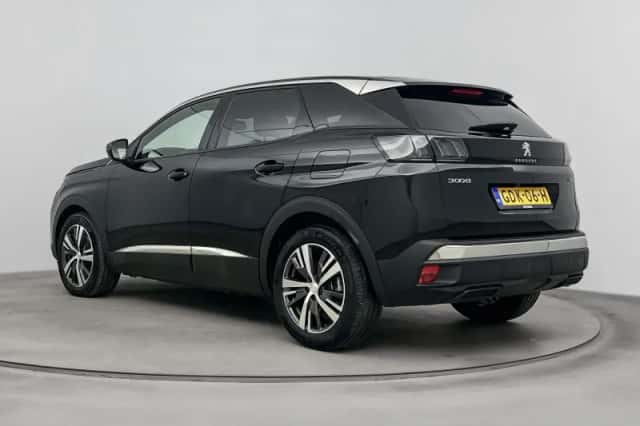 Peugeot 3008 (2024) thumbnail 3