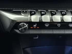 Peugeot 3008 (2024) thumbnail 23