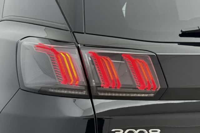 Peugeot 3008 (2024) thumbnail 32