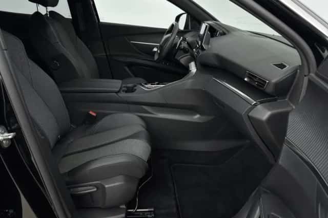 Peugeot 3008 (2024) thumbnail 35