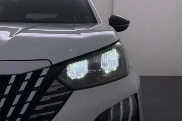 Peugeot 2008 (2025) thumbnail 13