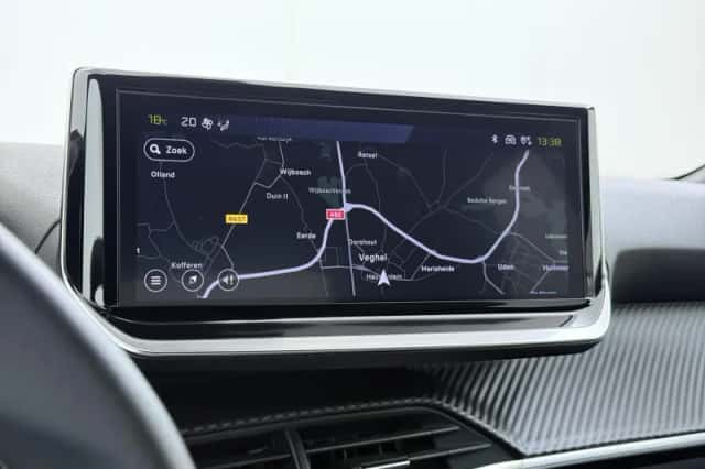 Peugeot 2008 (2025) thumbnail 32