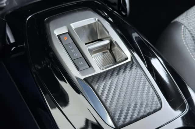Peugeot 2008 (2025) thumbnail 36