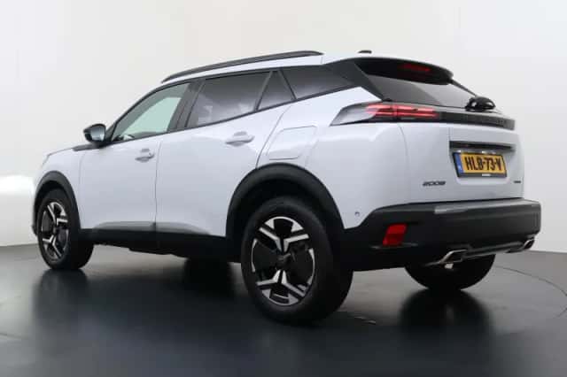 Peugeot 2008 (2025) thumbnail 5