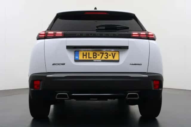 Peugeot 2008 (2025) thumbnail 6