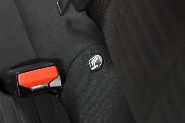 Peugeot 208 (2021) thumbnail 14