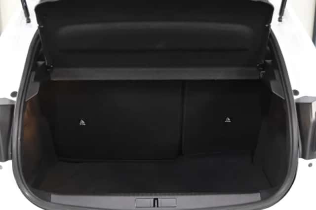 Peugeot 208 (2021) thumbnail 16