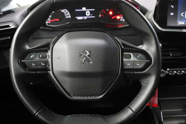 Peugeot 208 (2021) thumbnail 23