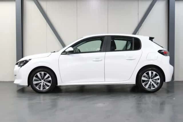 Peugeot 208 (2021) thumbnail 2