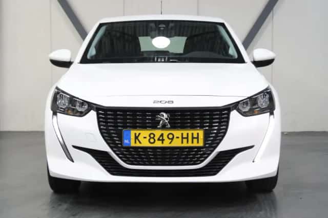 Peugeot 208 (2021) thumbnail 4