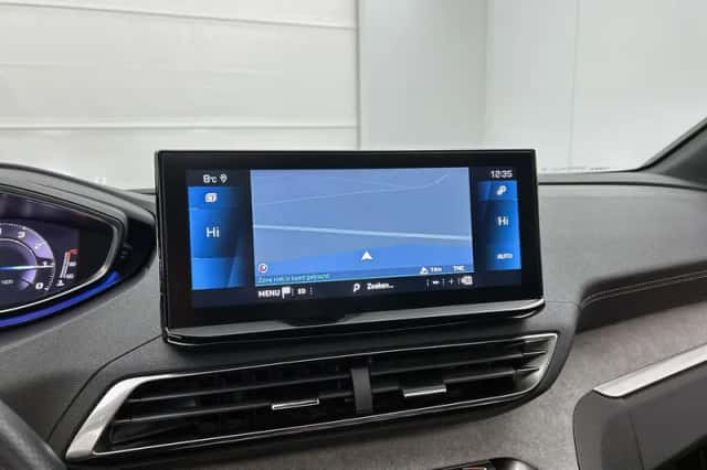 Peugeot 5008 (2024) thumbnail 26