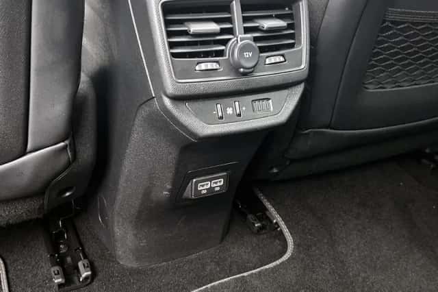 Peugeot 5008 (2024) thumbnail 35