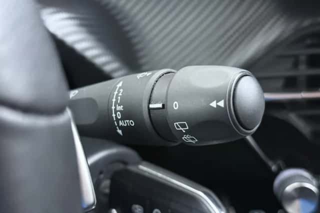Peugeot 2008 (2021) thumbnail 24