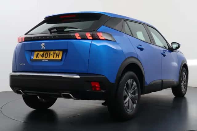 Peugeot 2008 (2021) thumbnail 7