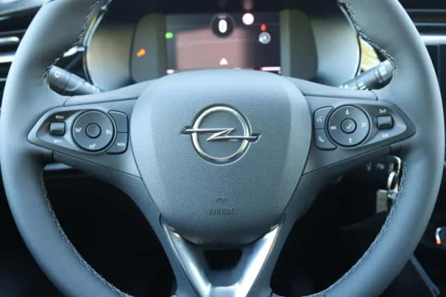 Opel Corsa (2023) thumbnail 28