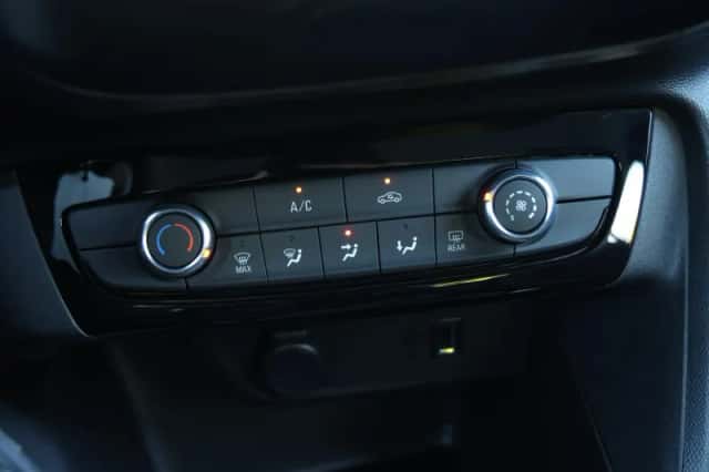 Opel Corsa (2023) thumbnail 35
