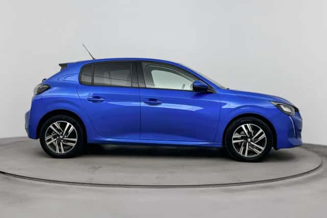 Peugeot 208 (2021) thumbnail 6