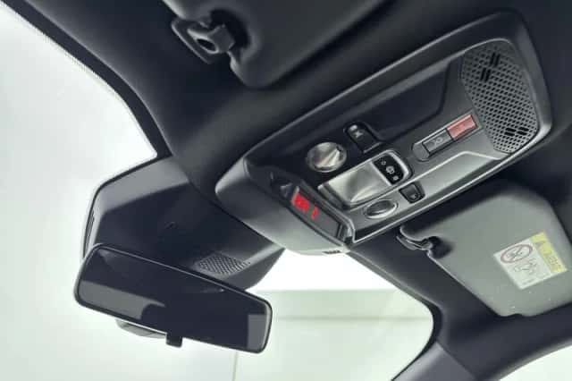 Peugeot 2008 (2025) thumbnail 25