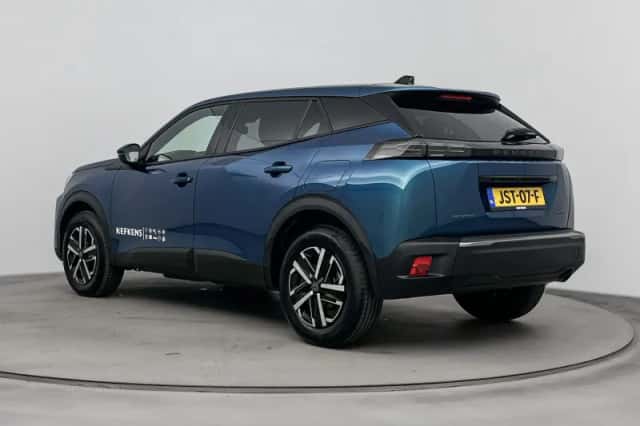 Peugeot 2008 (2025) thumbnail 3
